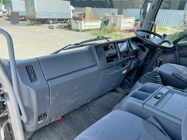 いすゞフォワードセルフクレーン5段増トン（6t・8t）[写真30]