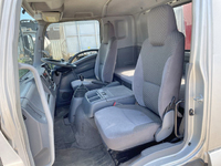 いすゞフォワードセルフクレーン5段増トン（6t・8t）[写真31]