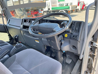 いすゞフォワードセルフクレーン5段増トン（6t・8t）[写真35]