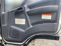 いすゞフォワードアルミウイング中型（4t）[写真19]