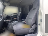 いすゞフォワードアルミウイング中型（4t）[写真20]