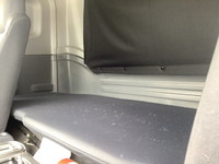 いすゞフォワードアルミウイング中型（4t）[写真24]