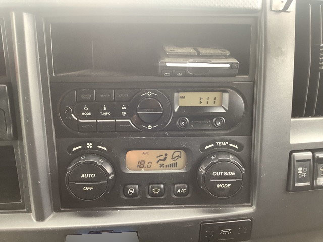 いすゞフォワードアルミウイング中型（4t）[写真29]