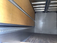 いすゞフォワードアルミウイング中型（4t）[写真06]