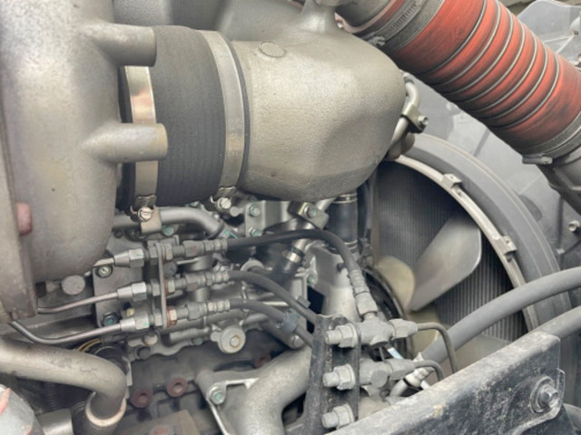 いすゞギガアルミウイング大型（10t）[写真26]