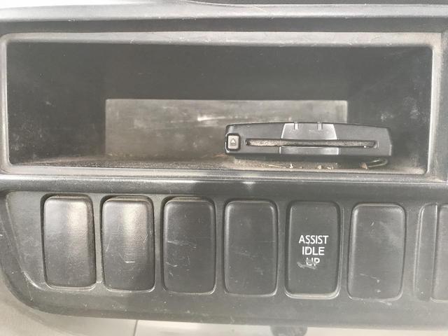 トヨタトヨエース平ボディ小型（2t・3t）[写真30]