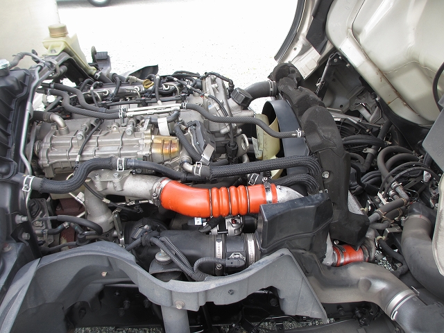 日産アトラスアルミバン小型（2t・3t）[写真14]