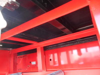 UDトラックスクオンセルフクレーン4段大型（10t）[写真17]