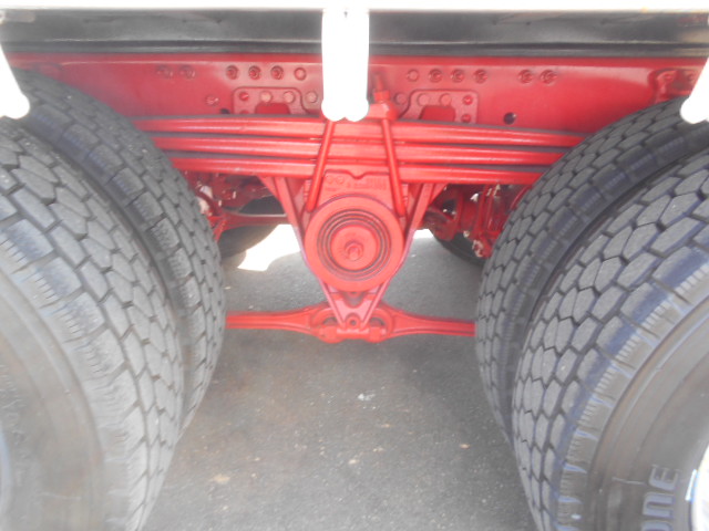 UDトラックスクオンセルフクレーン4段大型（10t）[写真18]