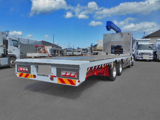 UDトラックスクオンセルフクレーン4段大型（10t）[写真02]