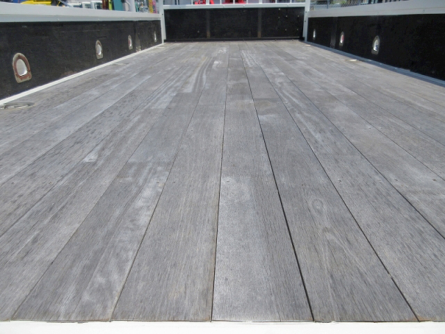 日野レンジャークレーン4段中型（4t）[写真13]