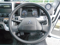 三菱ふそうキャンターセーフティローダー小型（2t・3t）[写真27]