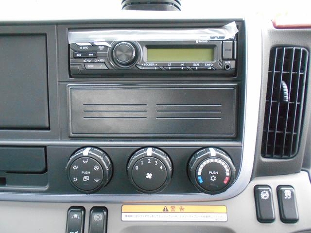 三菱ふそうキャンターセーフティローダー小型（2t・3t）[写真30]