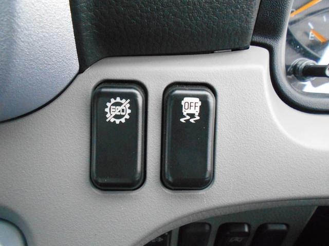 三菱ふそうキャンターセーフティローダー小型（2t・3t）[写真32]