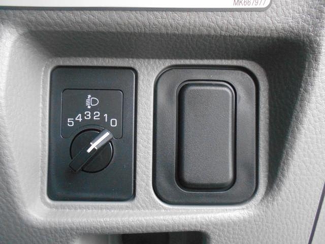 三菱ふそうキャンターセーフティローダー小型（2t・3t）[写真35]