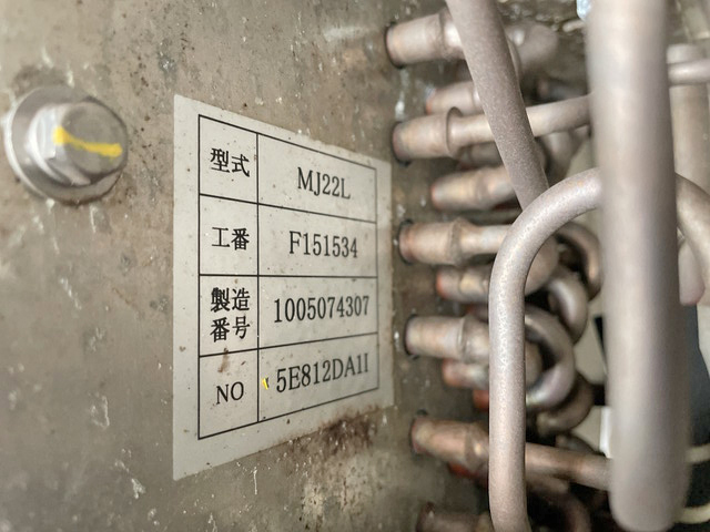 いすゞエルフ冷凍車（冷蔵車）小型（2t・3t）[写真19]