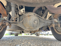 いすゞエルフ冷凍車（冷蔵車）小型（2t・3t）[写真24]