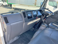 いすゞエルフ冷凍車（冷蔵車）小型（2t・3t）[写真31]