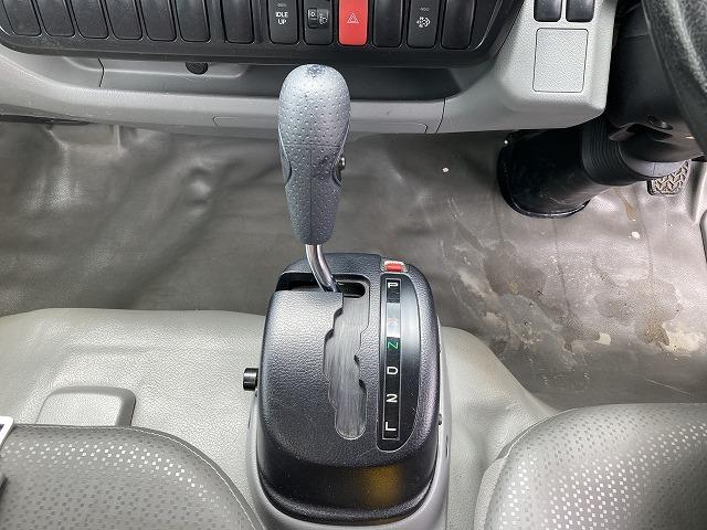 トヨタダイナ平ボディ小型（2t・3t）[写真27]