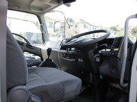 いすゞフォワードアルミウイング中型（4t）[写真09]