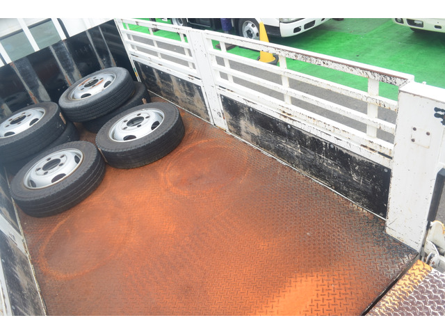 トヨタダイナ平ボディ小型（2t・3t）[写真23]