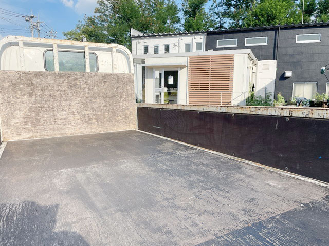 日野デュトロ平ボディ小型（2t・3t）[写真12]