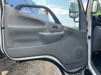 日野デュトロ平ボディ小型（2t・3t）[写真23]