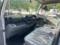 日野デュトロ平ボディ小型（2t・3t）[写真28]