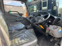 日野デュトロ平ボディ小型（2t・3t）[写真29]