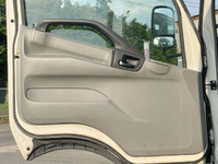 日野デュトロ平ボディ小型（2t・3t）[写真25]