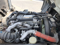 いすゞフォワード平ボディ中型（4t）[写真25]