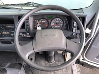 いすゞフォワード平ボディ中型（4t）[写真37]