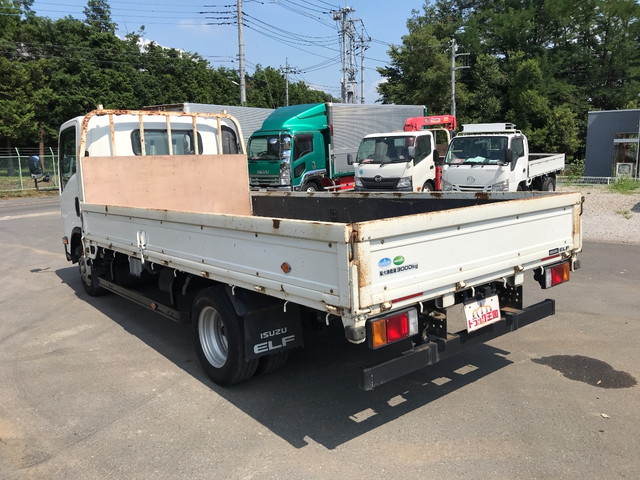 いすゞエルフ平ボディ小型（2t・3t）[写真04]