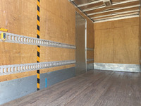 三菱ふそうキャンターアルミバン小型（2t・3t）[写真13]