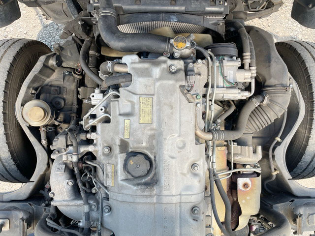 三菱ふそうキャンターアルミバン小型（2t・3t）[写真24]