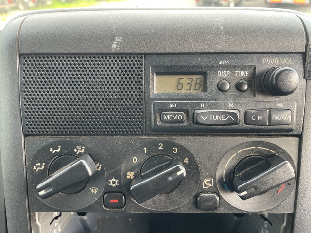 三菱ふそうキャンターアルミバン小型（2t・3t）[写真35]