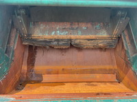 いすゞフォワードパッカー車（塵芥車）増トン（6t・8t）[写真14]