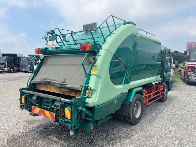 いすゞフォワードパッカー車（塵芥車）増トン（6t・8t）[写真02]