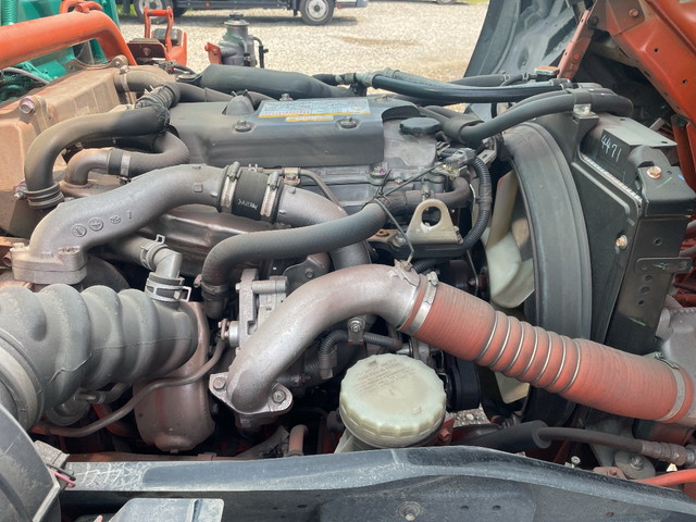 いすゞフォワードパッカー車（塵芥車）増トン（6t・8t）[写真25]