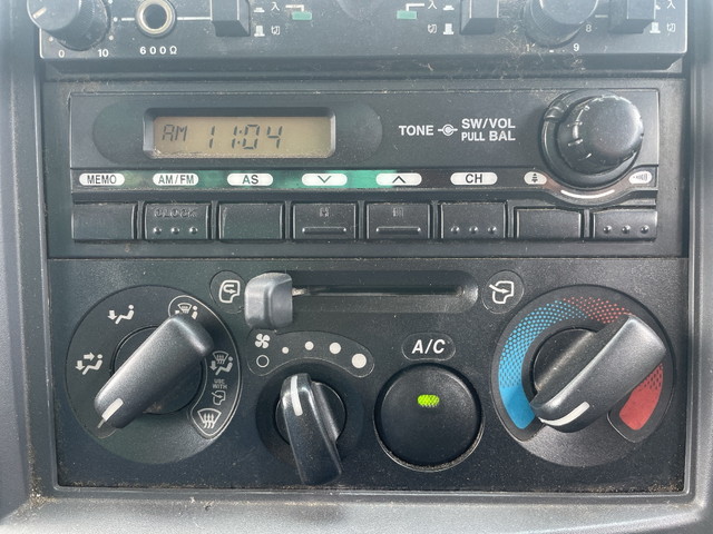 いすゞフォワードパッカー車（塵芥車）増トン（6t・8t）[写真35]