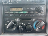 いすゞフォワードパッカー車（塵芥車）増トン（6t・8t）[写真35]