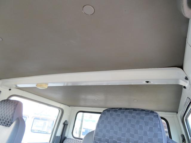 いすゞエルフダブルキャブ（Wキャブ）小型（2t・3t）[写真22]