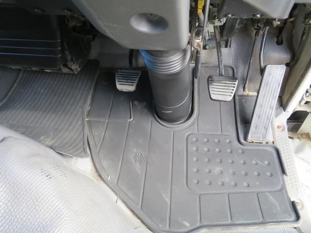 いすゞエルフダブルキャブ（Wキャブ）小型（2t・3t）[写真31]