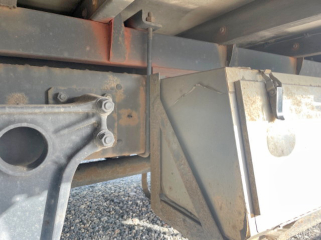 日野レンジャーアルミブロック中型（4t）[写真13]