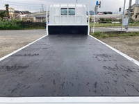 三菱ふそうキャンター平ボディ小型（2t・3t）[写真12]