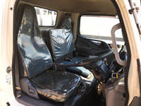 三菱ふそうキャンター平ボディ小型（2t・3t）[写真26]