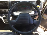 三菱ふそうキャンター平ボディ小型（2t・3t）[写真30]