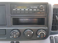 三菱ふそうキャンター平ボディ小型（2t・3t）[写真31]