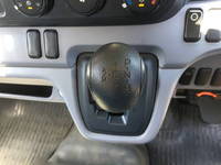 三菱ふそうキャンター平ボディ小型（2t・3t）[写真33]