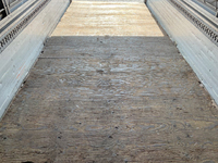 三菱ふそうファイター幌ウイング中型（4t）[写真16]